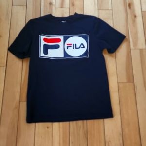 Men's small tee